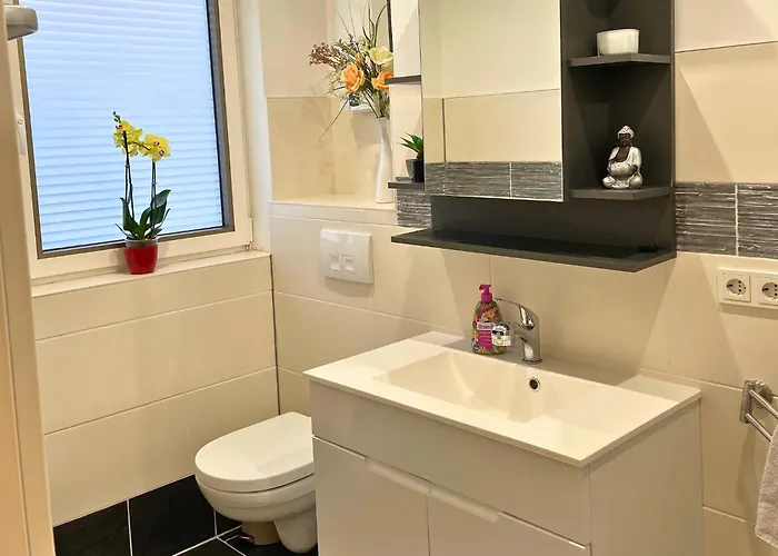 First-floor In ترير