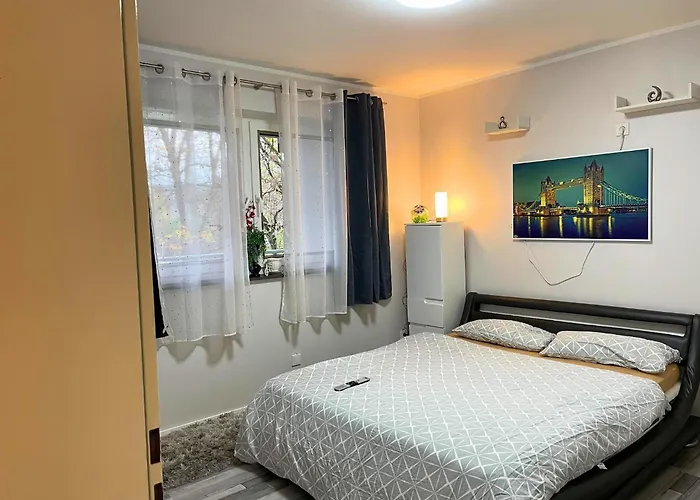 شقة First-floor In *